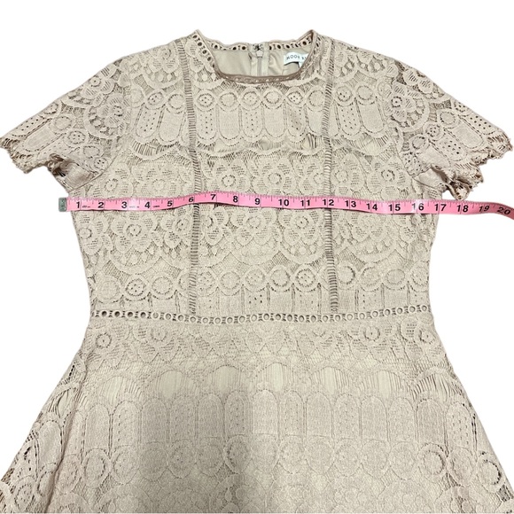 Dress - Picture 3 of 8